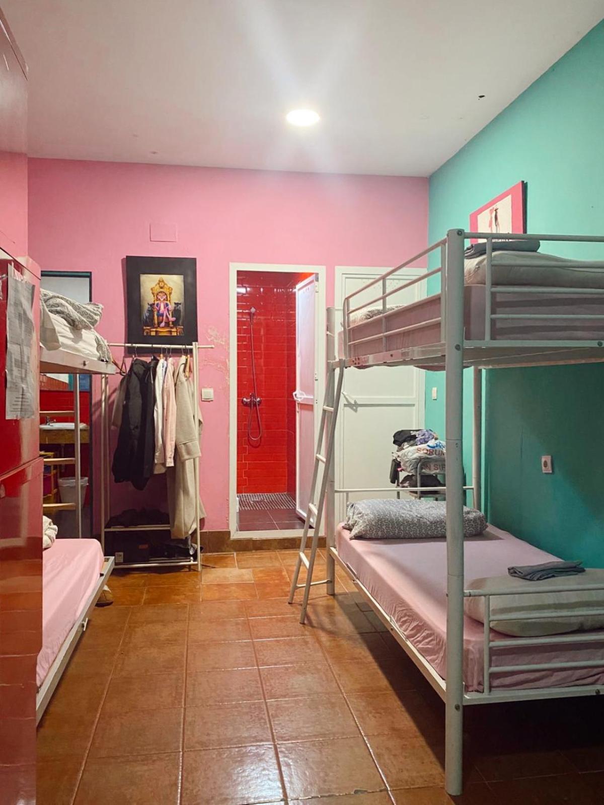 Rio Hostel เซบีญา ภายนอก รูปภาพ