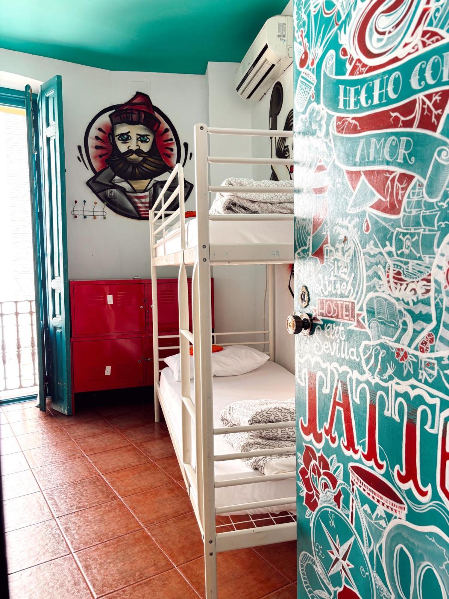Rio Hostel เซบีญา ภายนอก รูปภาพ