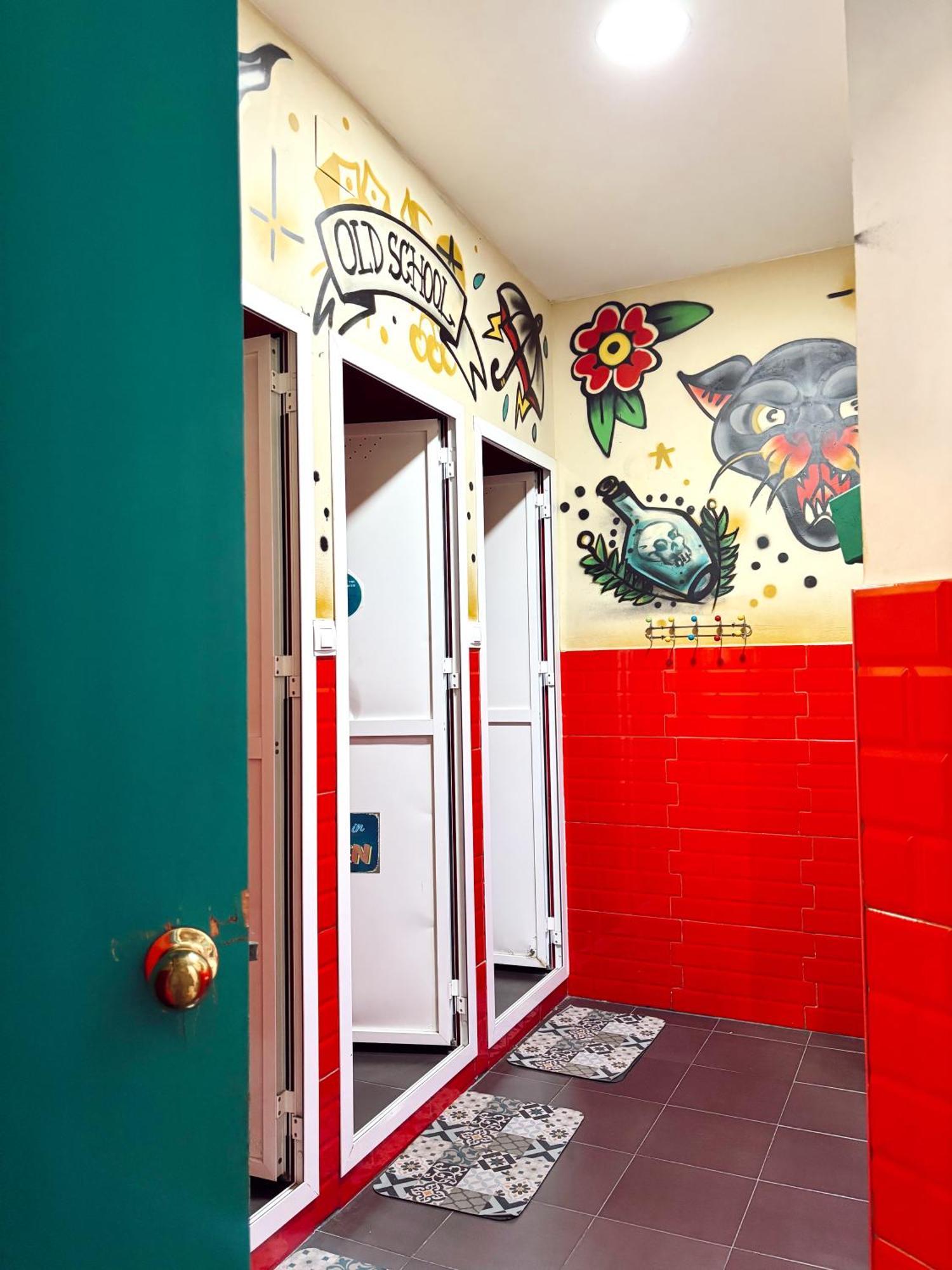 Rio Hostel เซบีญา ภายนอก รูปภาพ